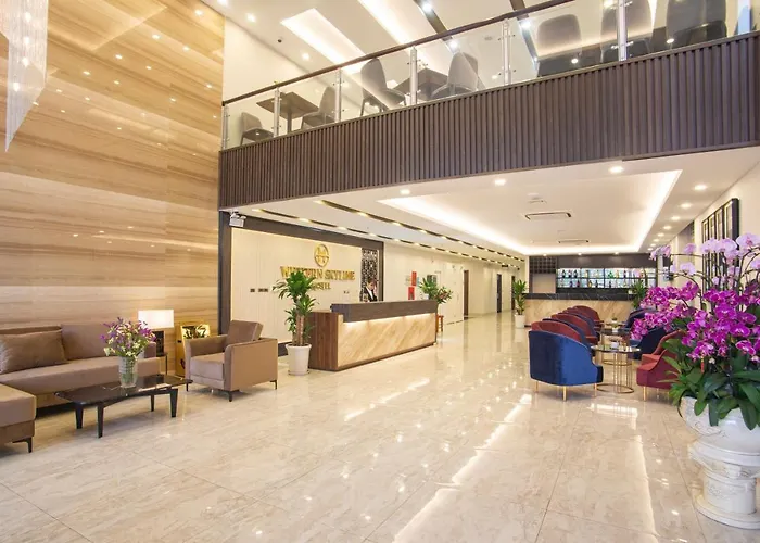 Western Skyline Hotel